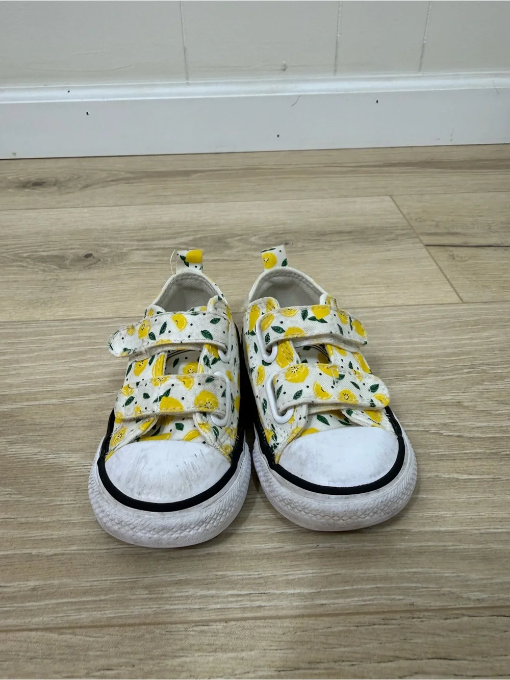 Converse Lemon Print Sneakers